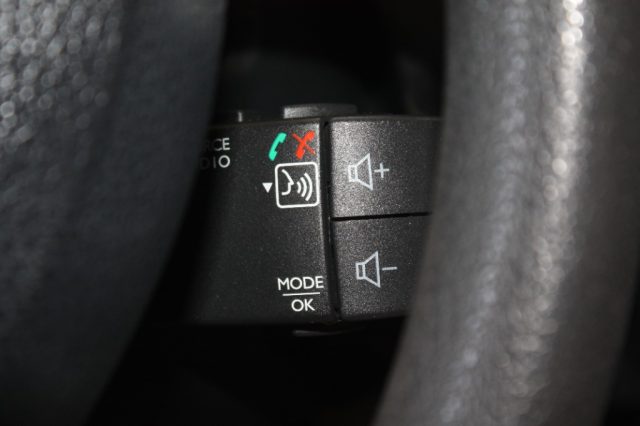 DACIA Duster usata, con USB