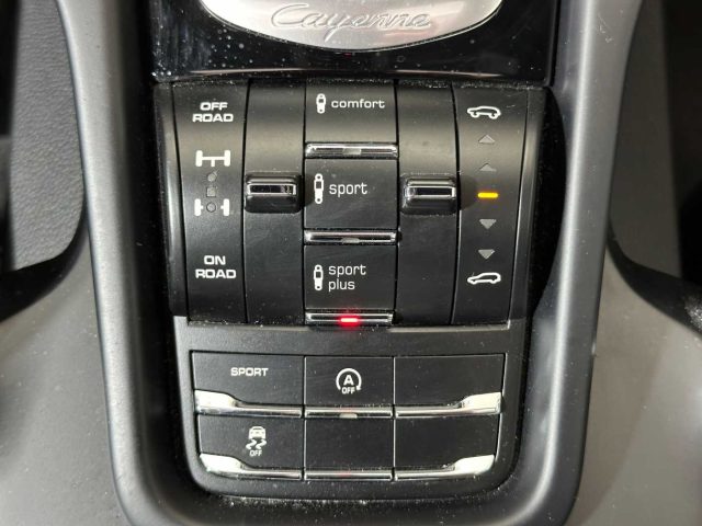 PORSCHE Cayenne usata, con Frenata d