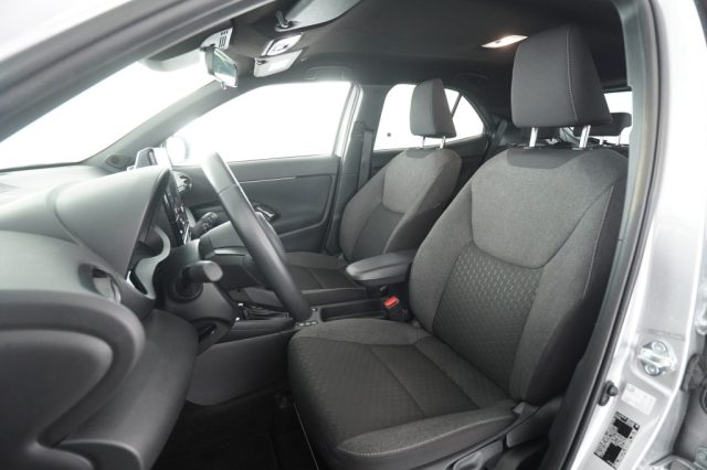 TOYOTA Yaris Cross usata 2