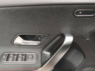 MERCEDES-BENZ A 180 usata, con Fendinebbia