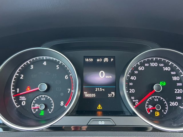 VOLKSWAGEN Golf usata, con Sistema di navigazione