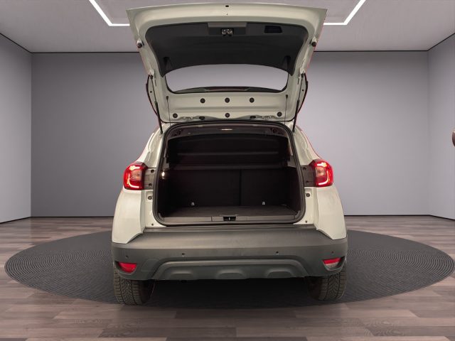 RENAULT Captur usata, con Lettore CD
