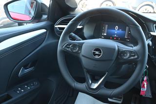 OPEL Corsa usata, con Touch screen