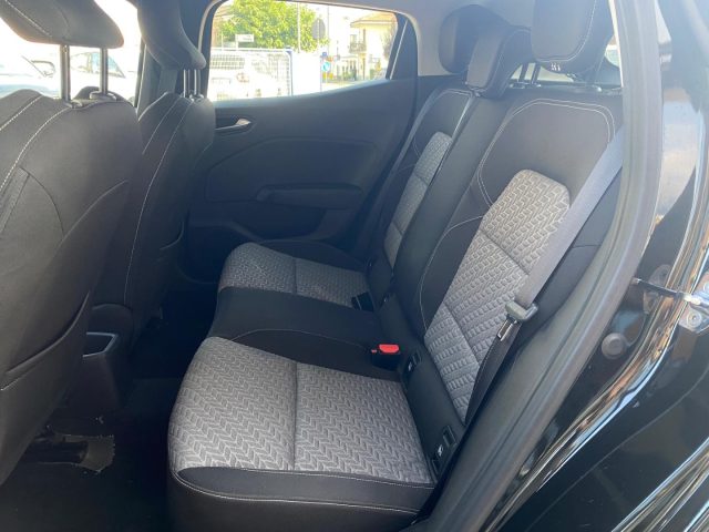 RENAULT Clio usata, con Chiusura centralizzata