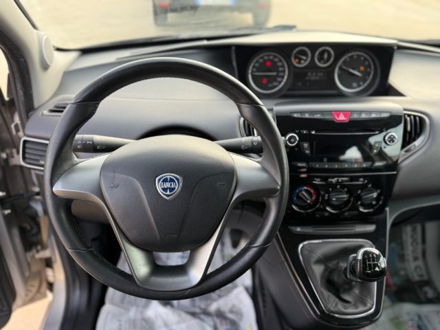 LANCIA Ypsilon usata 16