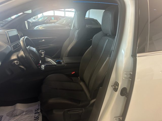 PEUGEOT 3008 usata, con Fendinebbia