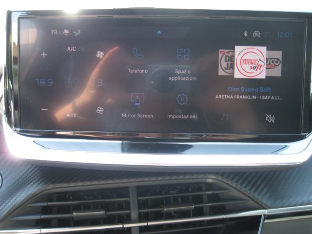 PEUGEOT 2008 usata, con Luci diurne LED