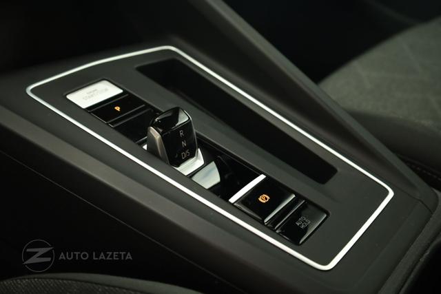 VOLKSWAGEN Golf usata, con Boardcomputer