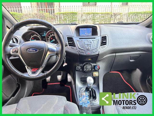FORD Fiesta usata, con Sistema di navigazione