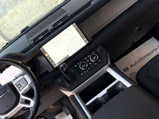 LAND ROVER Defender usata, con Park Distance Control