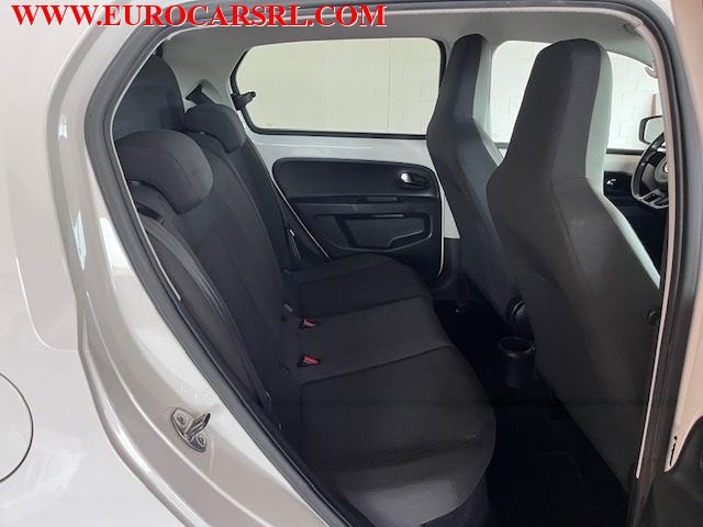 VOLKSWAGEN up! usata, con Bluetooth