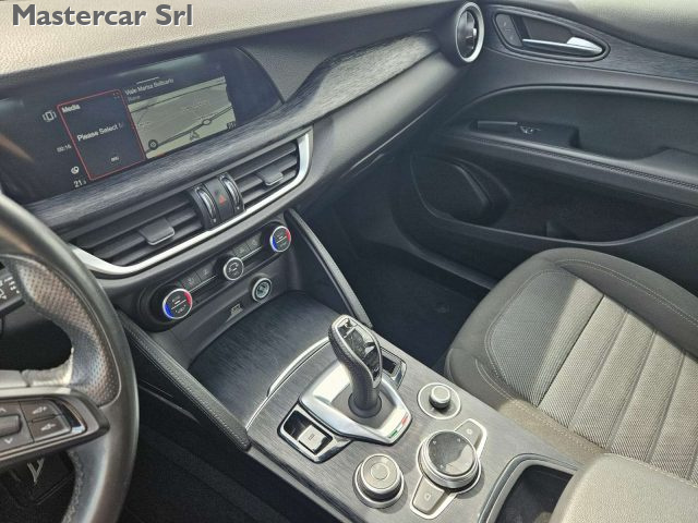 ALFA ROMEO Stelvio usata, con Sistema di navigazione