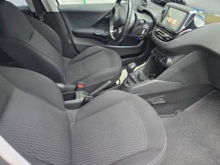 PEUGEOT 208 usata, con ESP