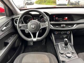 ALFA ROMEO Stelvio usata, con Touch screen