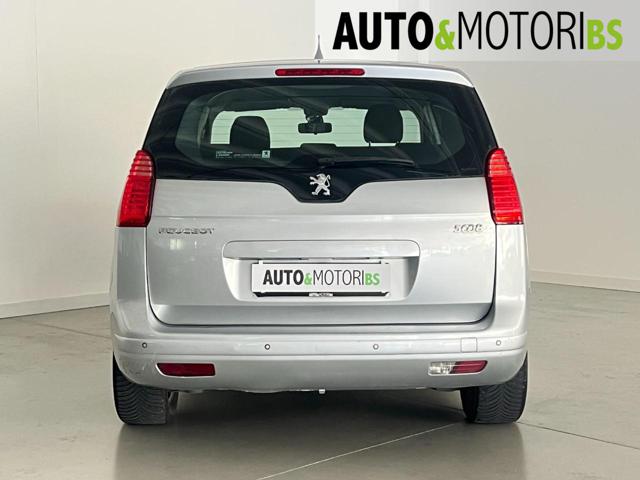 PEUGEOT 5008 usata, con Alzacristalli elettrici