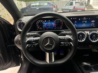 MERCEDES-BENZ A 180 usata, con Autoradio digitale