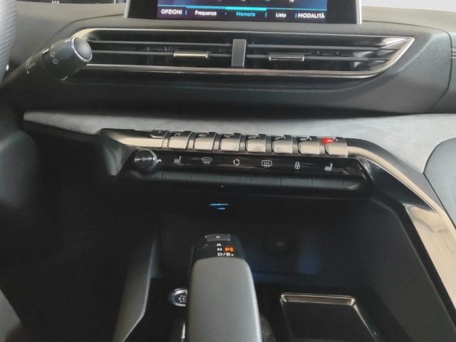 PEUGEOT 3008 usata 12