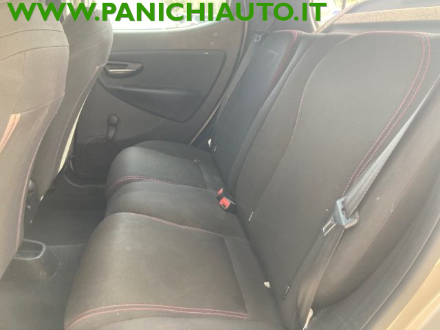 LANCIA Ypsilon usata, con Sedile posteriore sdoppiato