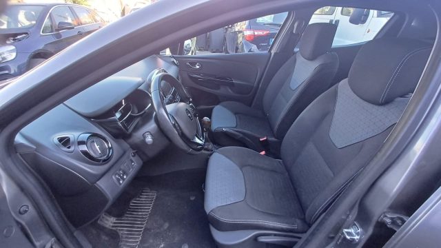 RENAULT Clio usata, con Controllo trazione