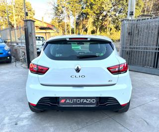 RENAULT Clio usata, con Controllo trazione