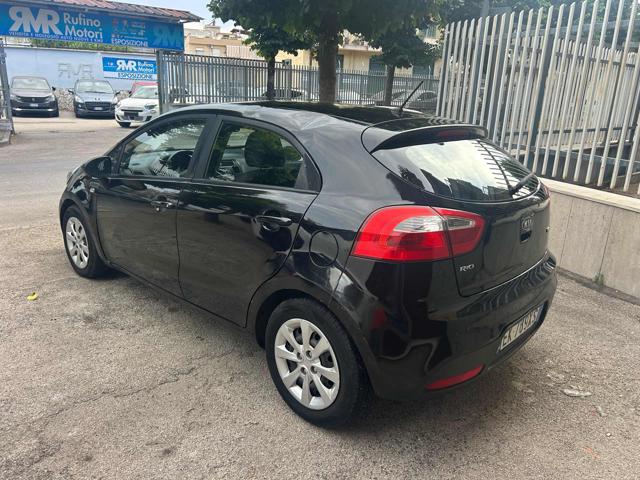 KIA Rio usata, con Alzacristalli elettrici