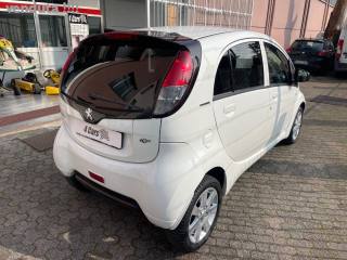 PEUGEOT iOn usata, con Cerchi in lega