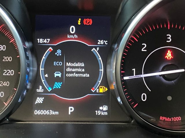 JAGUAR E-Pace usata, con Touch screen