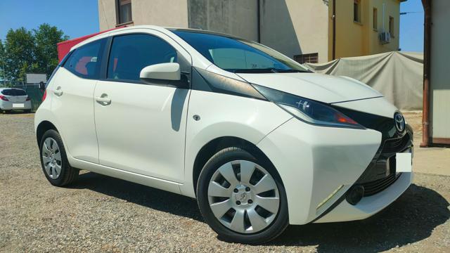 TOYOTA Aygo usata, con ABS