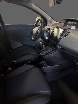 LANCIA Ypsilon usata, con Airbag