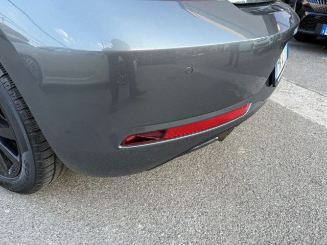 VOLKSWAGEN Maggiolino usata, con Cruise Control