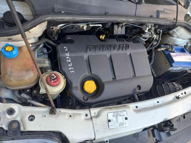 FIAT Doblo usata 21