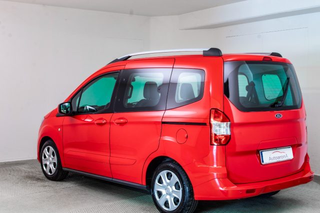 FORD Tourneo Courier usata, con Cruise Control