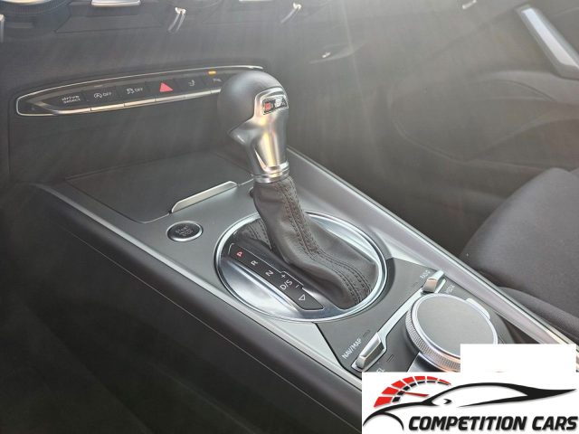 AUDI TT usata, con Specchietti laterali elettrici