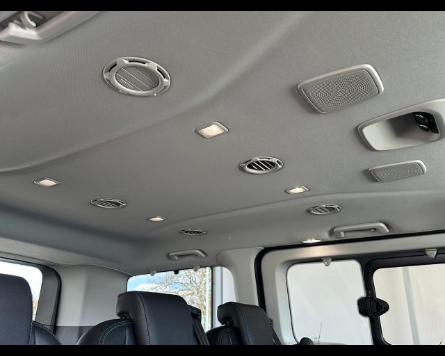 FORD Tourneo Custom usata 21