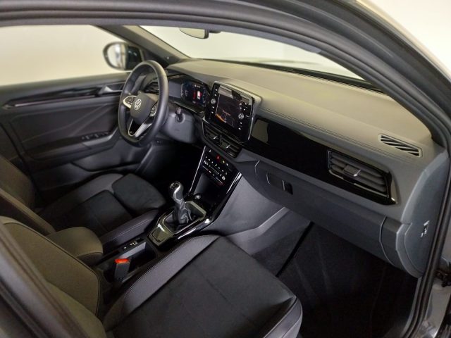 VOLKSWAGEN T-Roc usata, con Volante in pelle