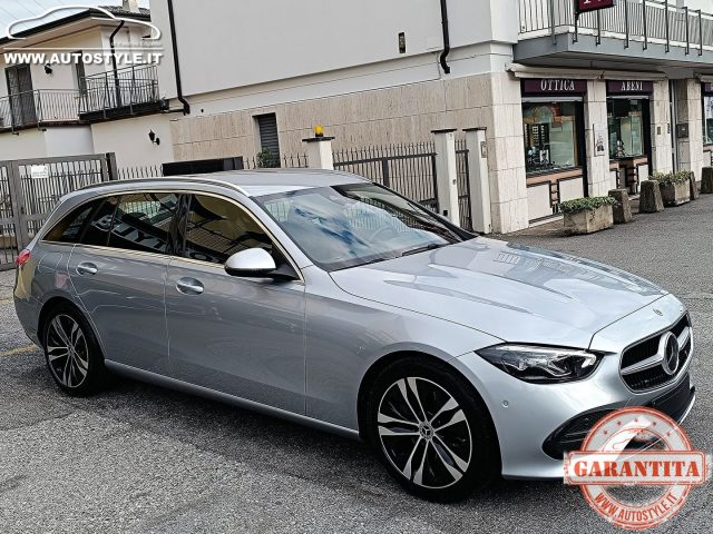 MERCEDES-BENZ C 220 usata, con Sistema di navigazione