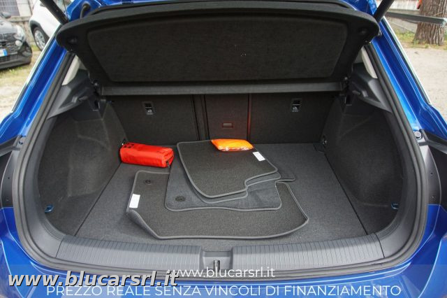 VOLKSWAGEN T-Roc usata 11