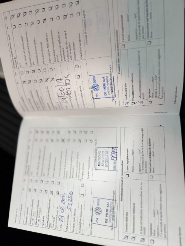 VOLKSWAGEN Tiguan usata, con Sensori di parcheggio anteriori