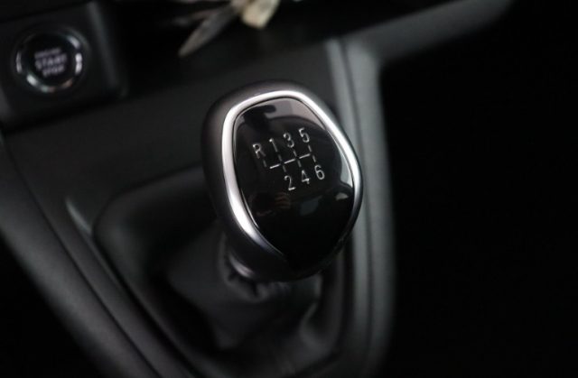 TOYOTA Proace Verso usata, con Specchietti laterali elettrici