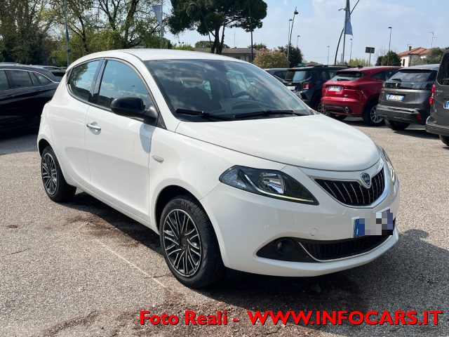 LANCIA Ypsilon usata, con ABS