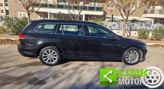 VOLKSWAGEN Passat Variant usata, con Alzacristalli elettrici