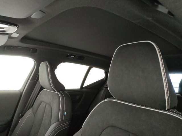 VOLVO XC40 usata, con Portellone posteriore elettrico