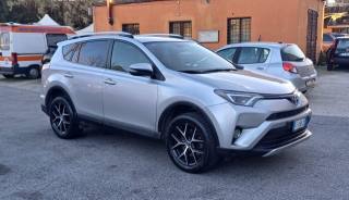 TOYOTA RAV 4 usata, con Airbag laterali