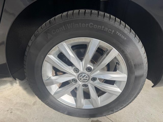 VOLKSWAGEN Touran usata, con Controllo vocale