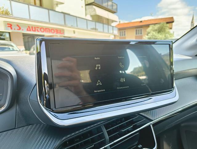 PEUGEOT 208 usata, con Controllo automatico clima
