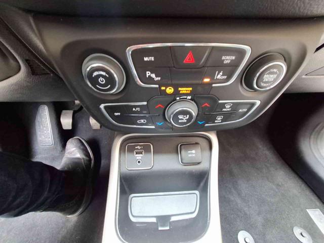 JEEP Compass usata, con Servosterzo