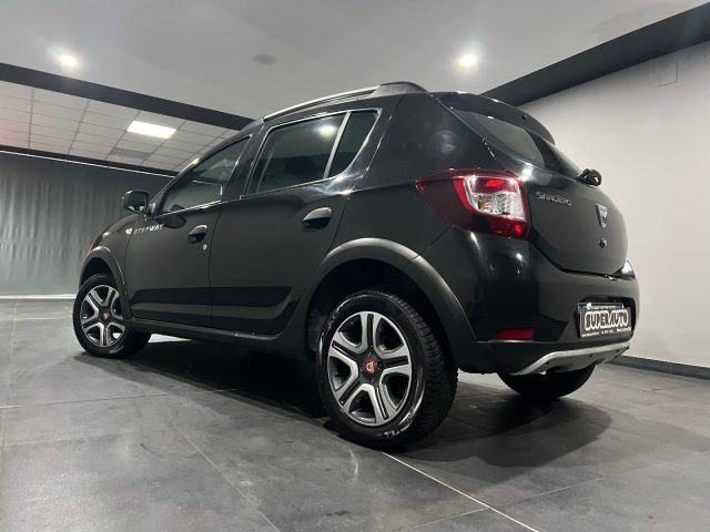 DACIA Sandero usata, con Alzacristalli elettrici