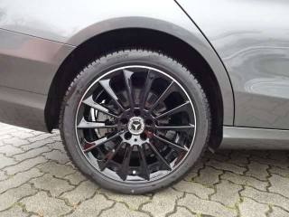 MERCEDES-BENZ C 180 usata, con Fendinebbia