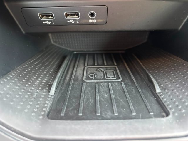 SEAT Arona usata, con Sedile posteriore sdoppiato
