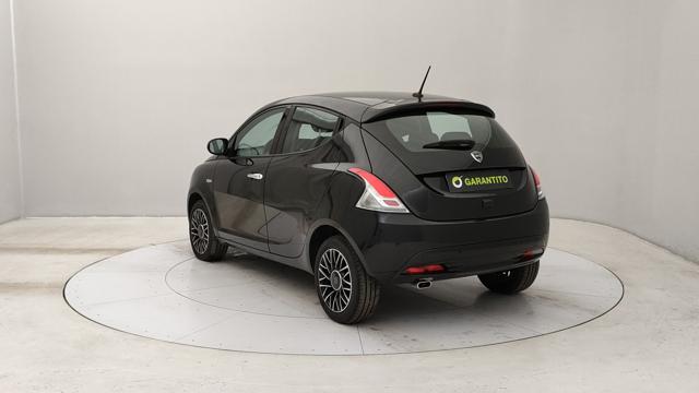LANCIA Ypsilon usata, con Airbag laterali